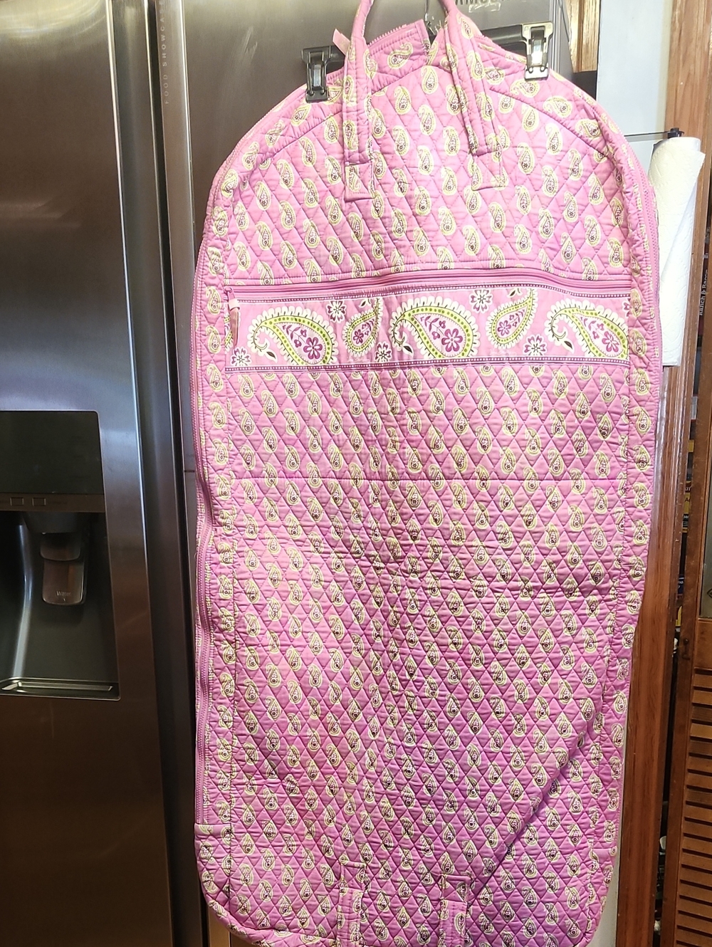 Vera Bradley Pink Quilted Paisley Garment Bag